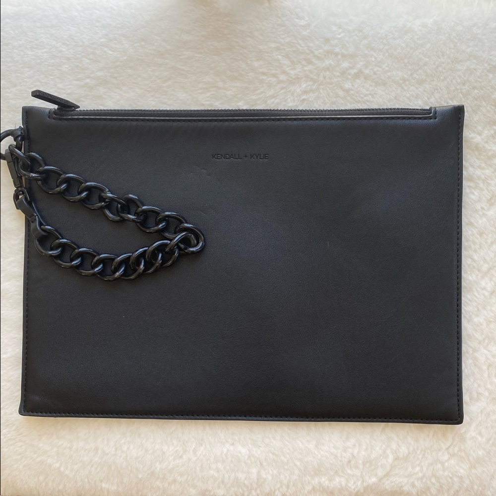 KENDALL+KYLIE Black Leather Chain Clutch